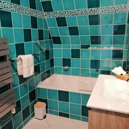 Magnifique Deux Pieces Au Calme *